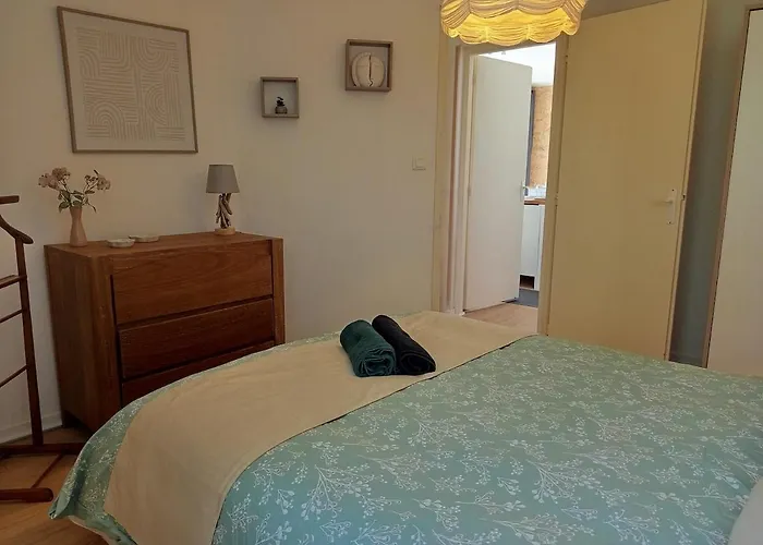 بيت للعطل Du Tourney